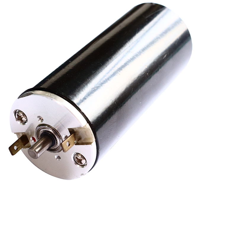32 mm-ko karbono eskuila DC motorra